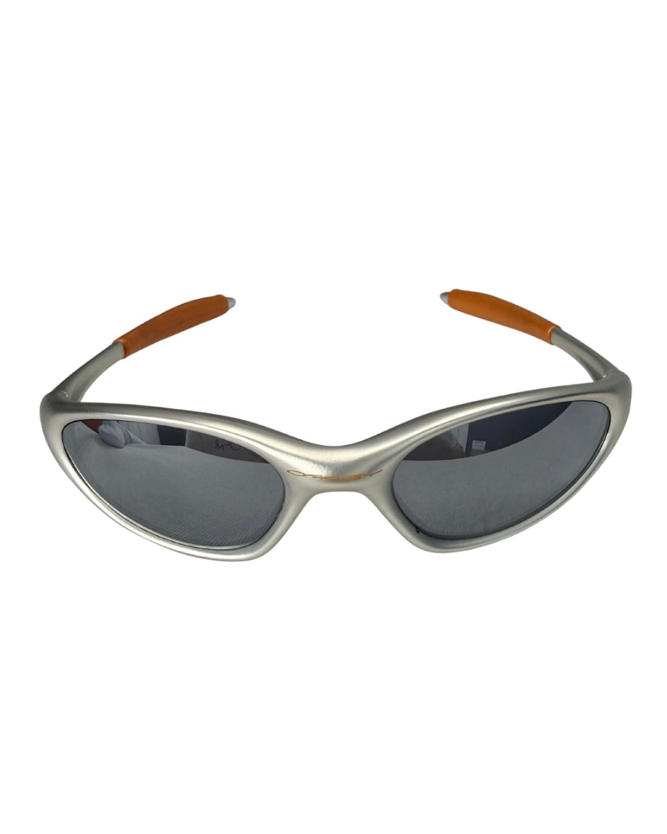 Oakley - Minute