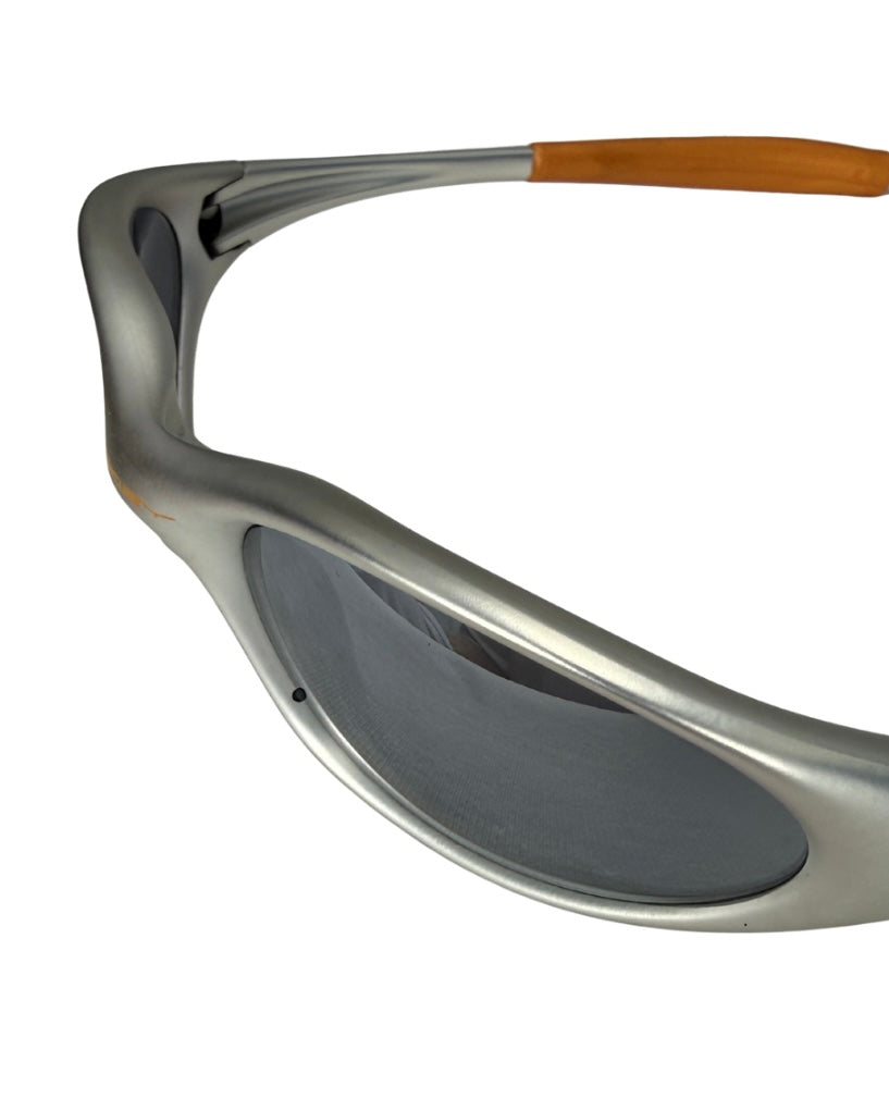 Oakley - Minute